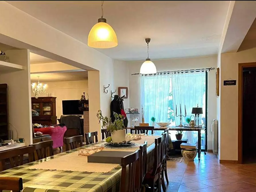 Immagine 6 di Villa in vendita  in Via Rodi a Palestrina