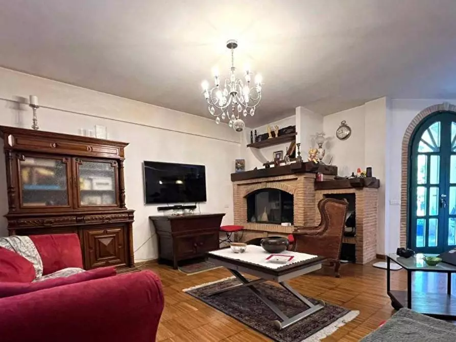 Immagine 8 di Villa in vendita  in Via Rodi a Palestrina