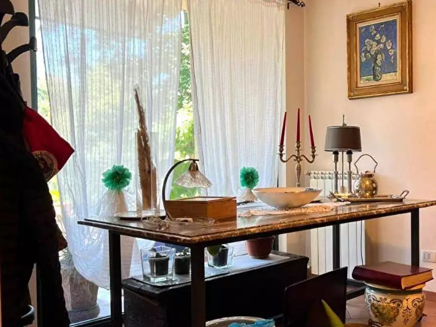 Immagine 11 di Villa in vendita  in Via Rodi a Palestrina