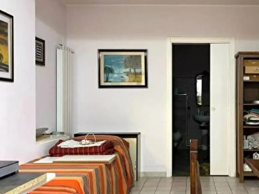 Immagine 21 di Villa in vendita  in Via Rodi a Palestrina