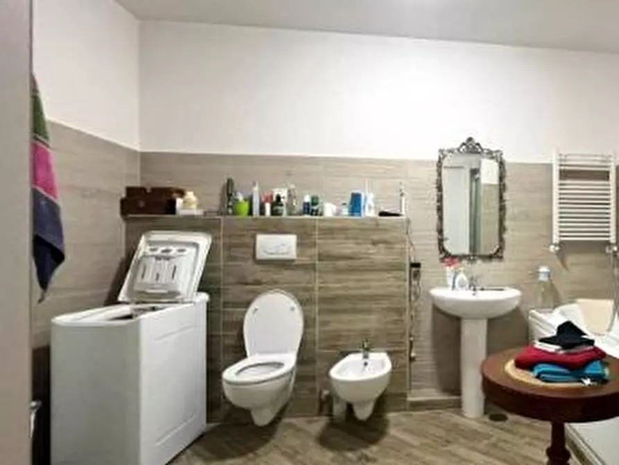 Immagine 22 di Villa in vendita  in Via Rodi a Palestrina