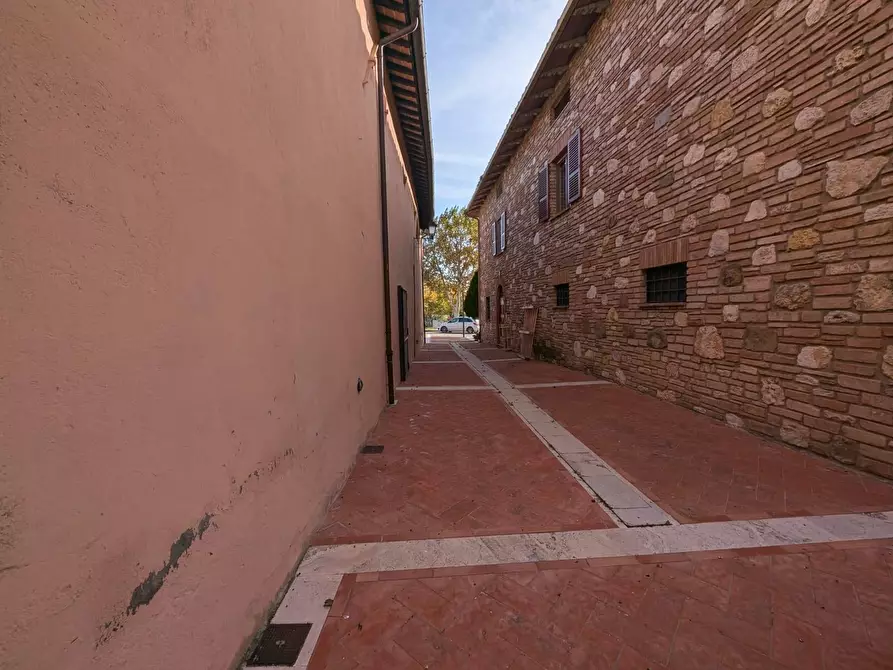 Immagine 2 di Camera in vendita  in Vicoletto Giuseppe Garibaldi a Marsciano