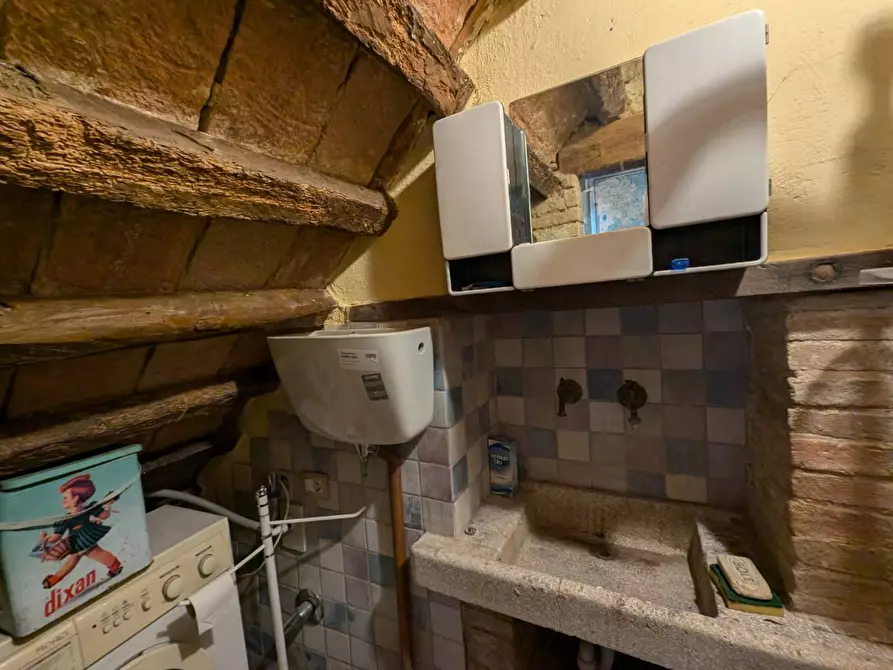Immagine 12 di Camera in vendita  in Vicoletto Giuseppe Garibaldi a Marsciano