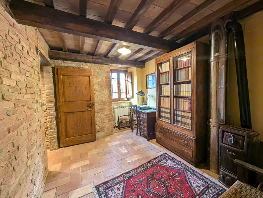 Immagine 29 di Camera in vendita  in Vicoletto Giuseppe Garibaldi a Marsciano