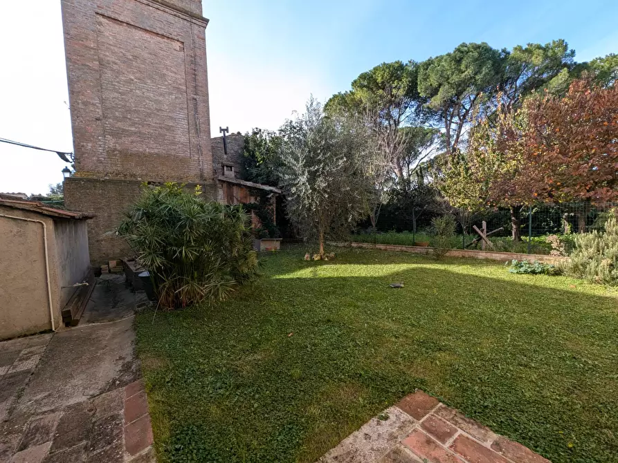 Immagine 5 di Camera in vendita  in Vicoletto Giuseppe Garibaldi a Marsciano