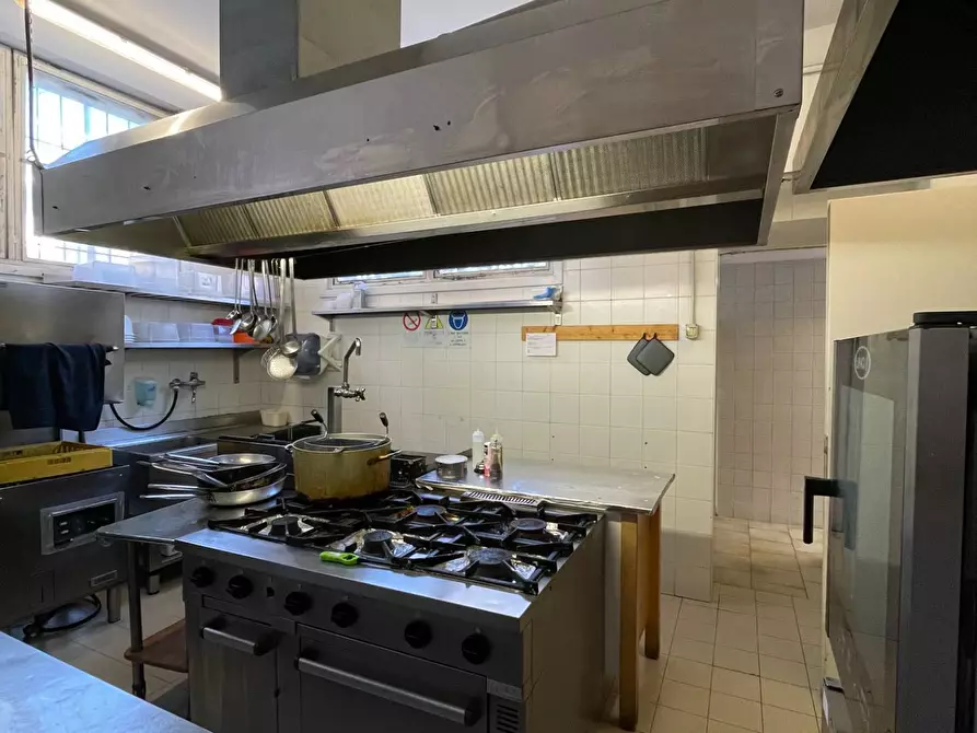 Immagine 3 di Attività commerciale in vendita  in VIA LEVANTINA a Jesolo