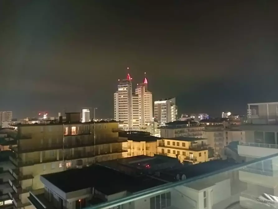 Immagine 13 di Locale commerciale in vendita  a Jesolo