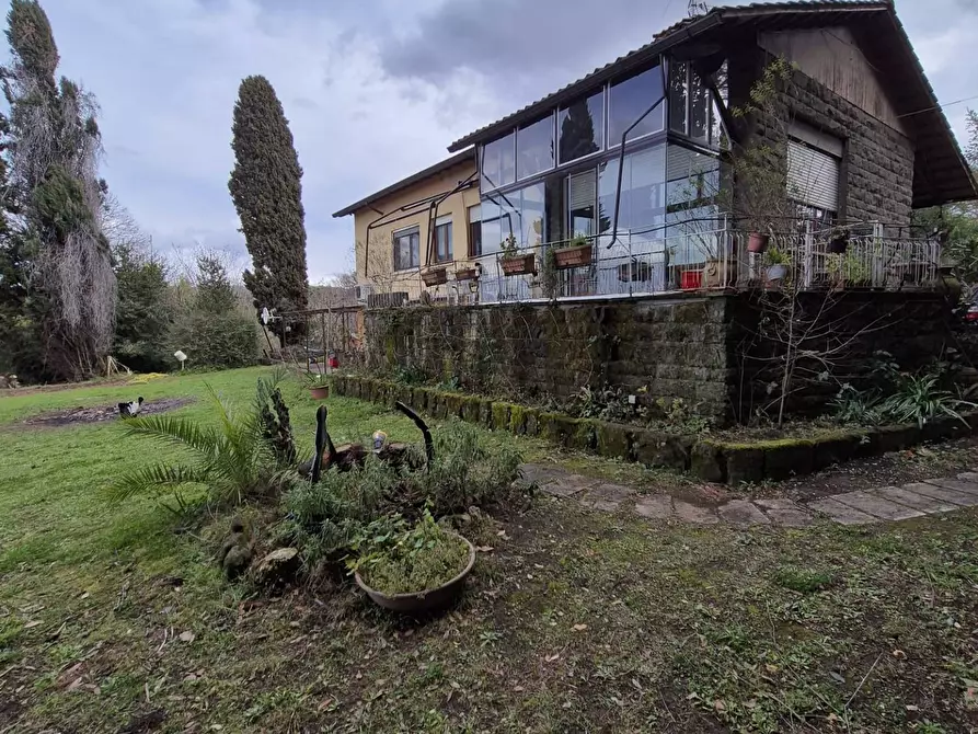 Immagine 23 di Villa in vendita  in Via Banco di Santo Spirito a Grottaferrata