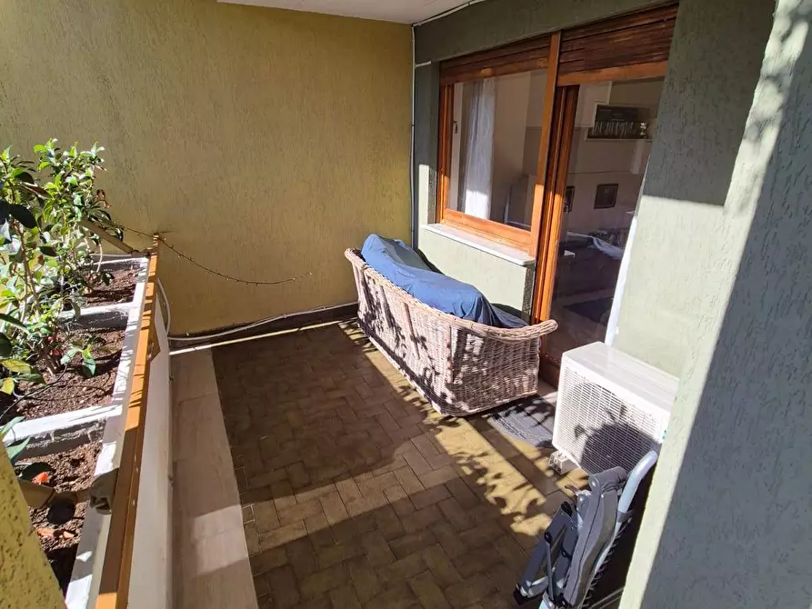 Immagine 23 di Appartamento in vendita  in via federico seismit doda a Roma