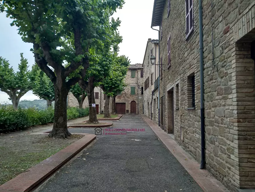 Immagine 3 di Box auto in vendita  in VIA BEATO PIETRO a Bettona