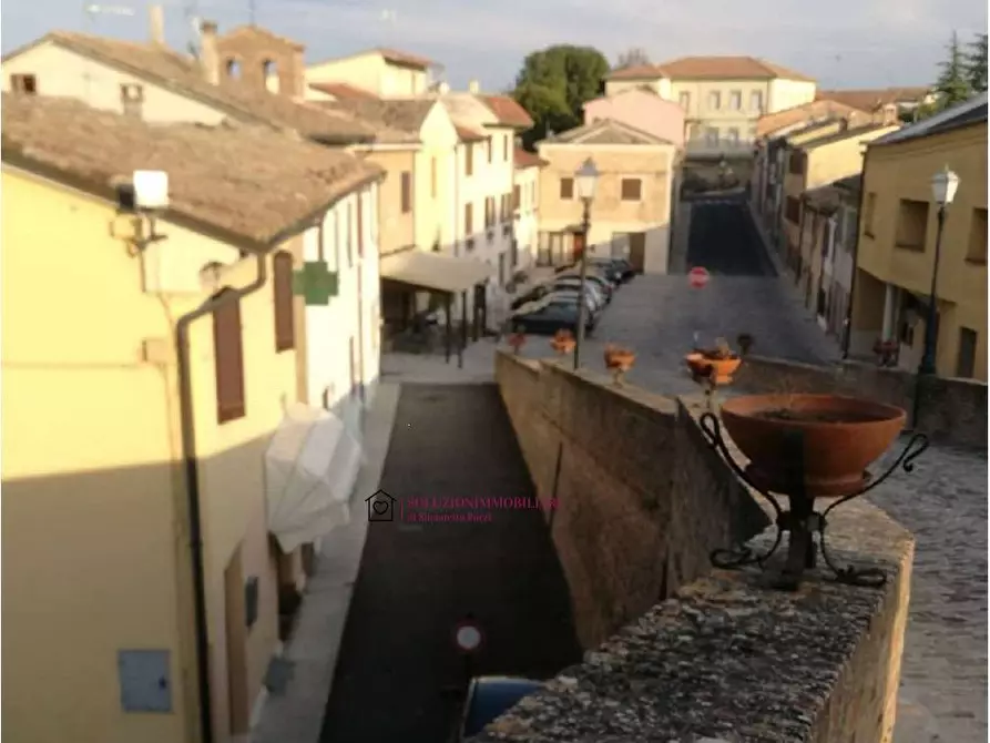 Immagine 5 di Villetta a schiera in vendita  in via roma a Terre Roveresche