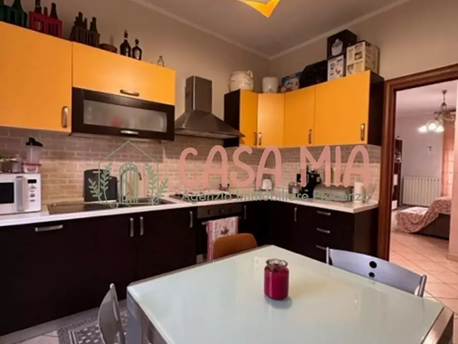 Immagine 5 di Appartamento in vendita  in Via Piacenza - Pontetrebbia a Calendasco