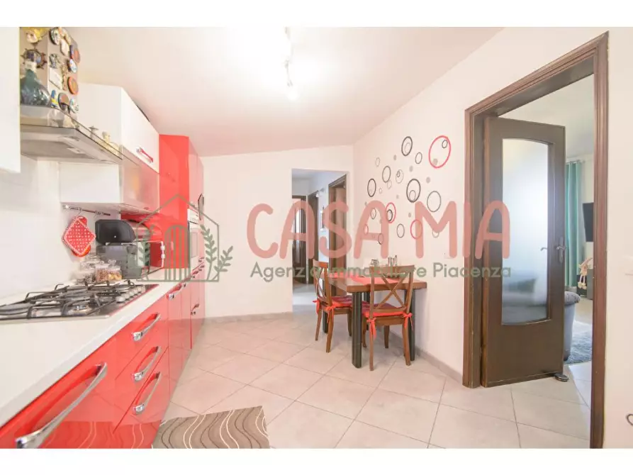 Immagine 8 di Casa indipendente in vendita  in Loc. Moffellona a Gragnano Trebbiense