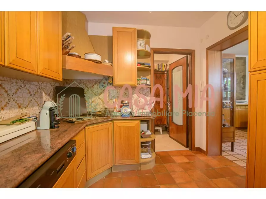 Immagine 19 di Casa indipendente in vendita  in Loc. Moffellona a Gragnano Trebbiense