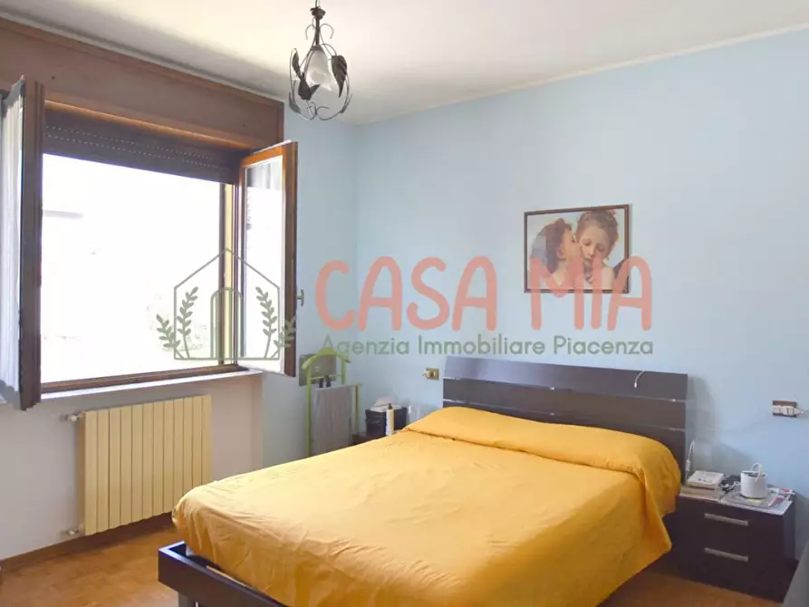 Immagine 5 di Appartamento in vendita  in via roma a Gragnano Trebbiense