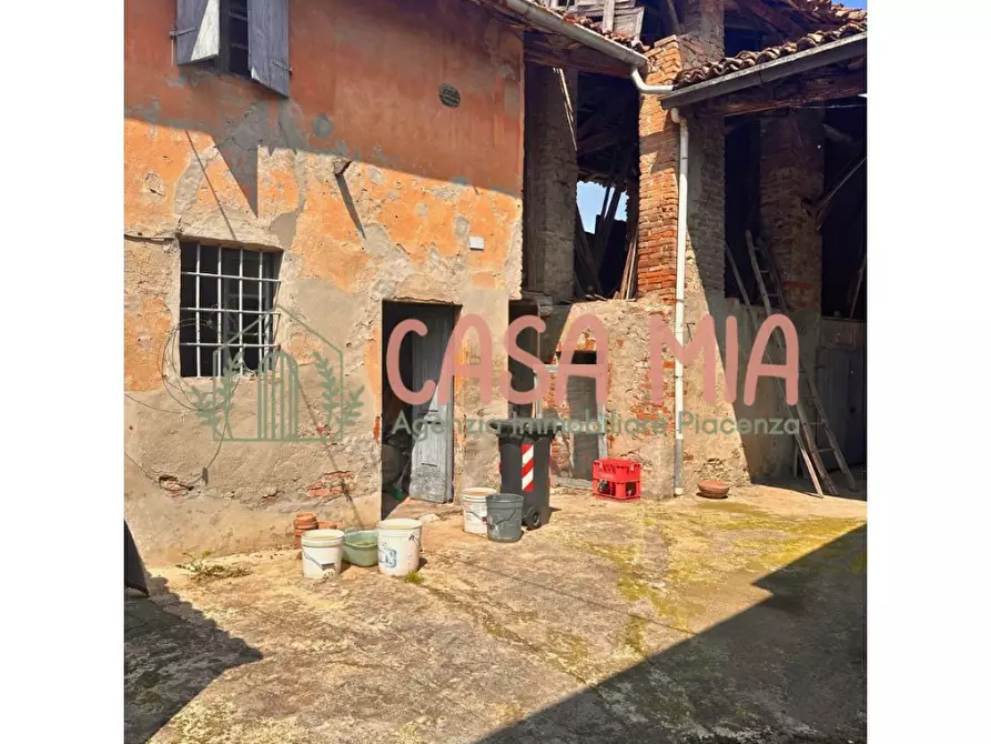 Immagine 1 di Rustico / casale in vendita  in Via Mamago Roso a Rottofreno