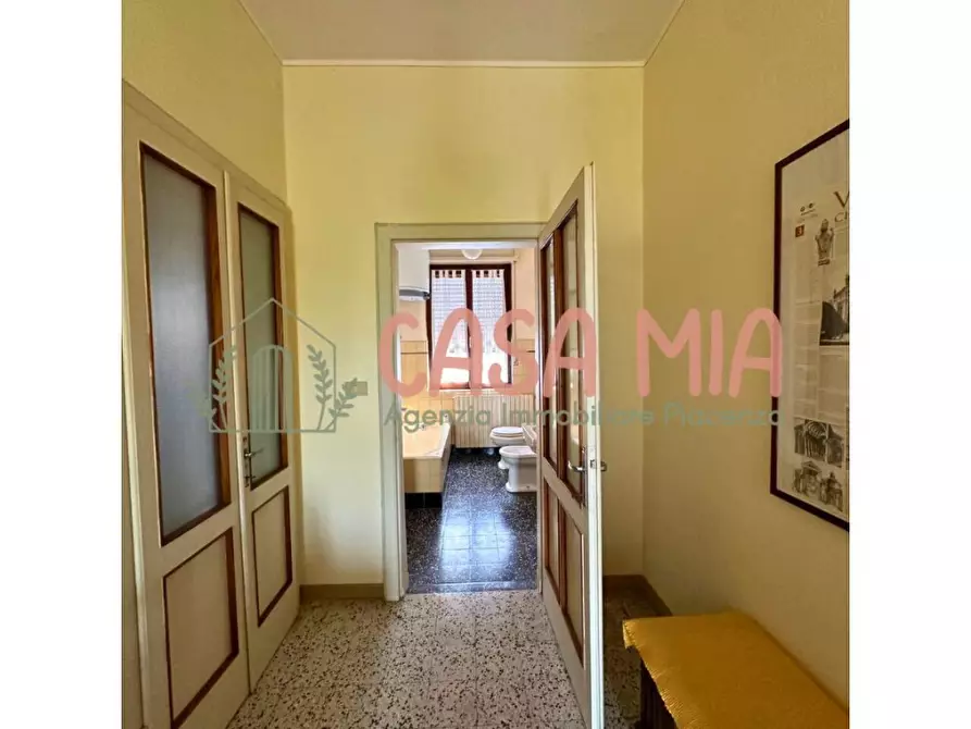 Immagine 12 di Casa indipendente in vendita  in via roma a Calendasco