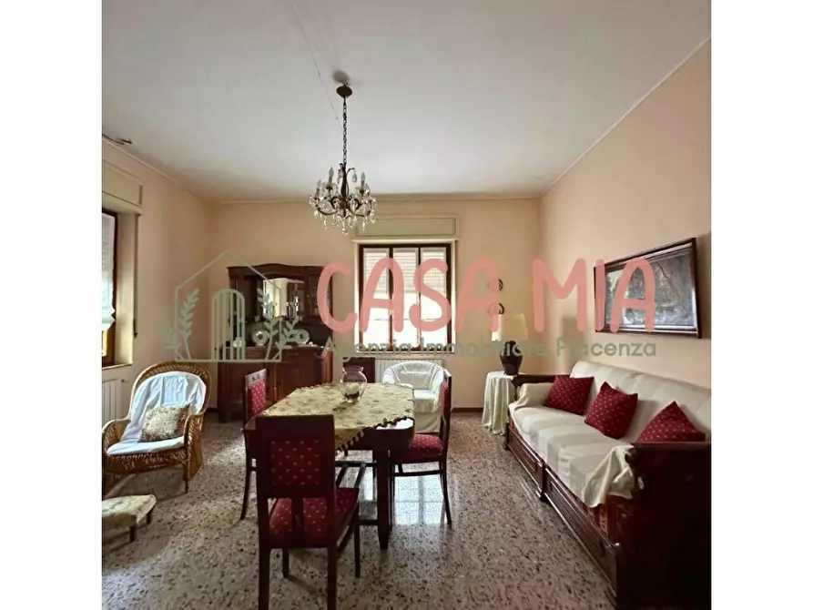 Immagine 25 di Casa indipendente in vendita  in via roma a Calendasco