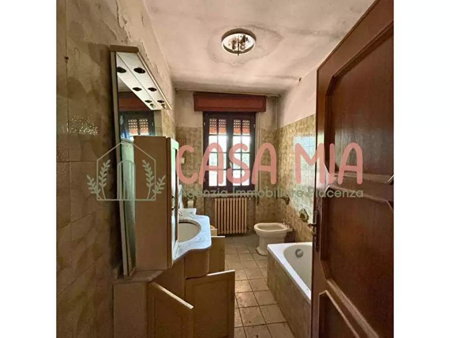 Immagine 18 di Casa indipendente in vendita  in Via Bosco tosca a Castel San Giovanni