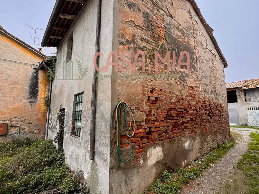 Immagine 4 di Casa semindipendente in vendita  in via mazzini a Calendasco