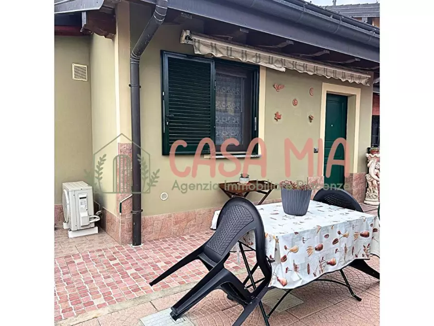 Immagine 9 di Appartamento in vendita  in Località castellzzo sotto a Calendasco