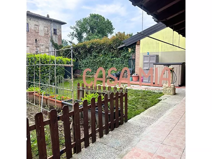 Immagine 8 di Appartamento in vendita  in Località castellzzo sotto a Calendasco