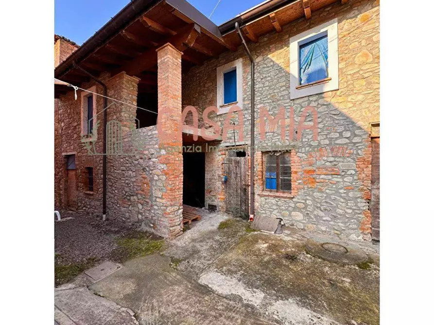 Immagine 2 di Casa semindipendente in vendita  in Località Ca buschi a Rivergaro