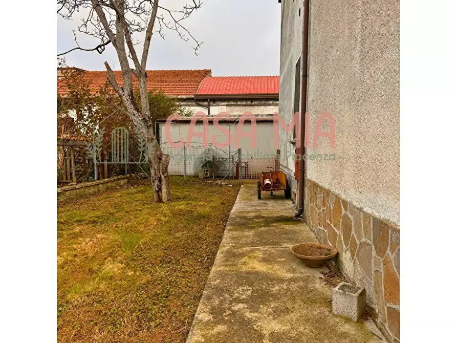 Immagine 9 di Villa in vendita  in Via marchesi a Rottofreno