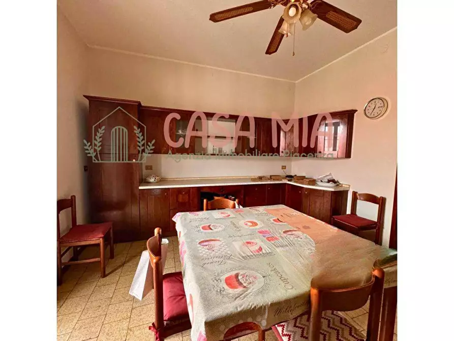 Immagine 2 di Villa in vendita  in Via marchesi a Rottofreno