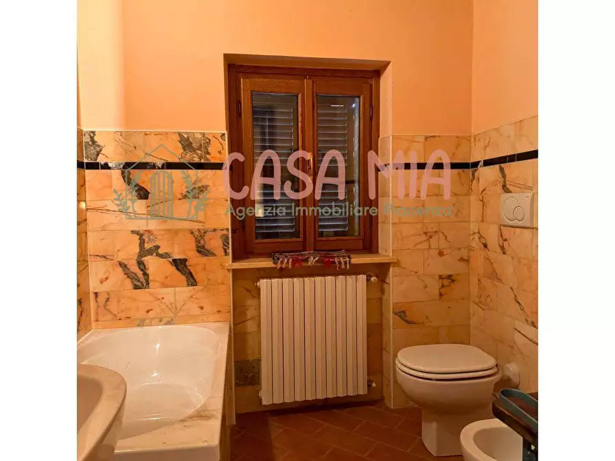 Immagine 21 di Casa indipendente in vendita  in Via castello a Calendasco