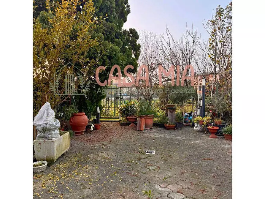 Immagine 2 di Villetta a schiera in vendita  in Co trebbia a Calendasco