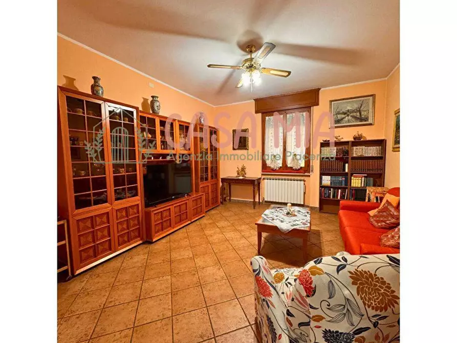 Immagine 5 di Villa in vendita  in Incrociata a Calendasco