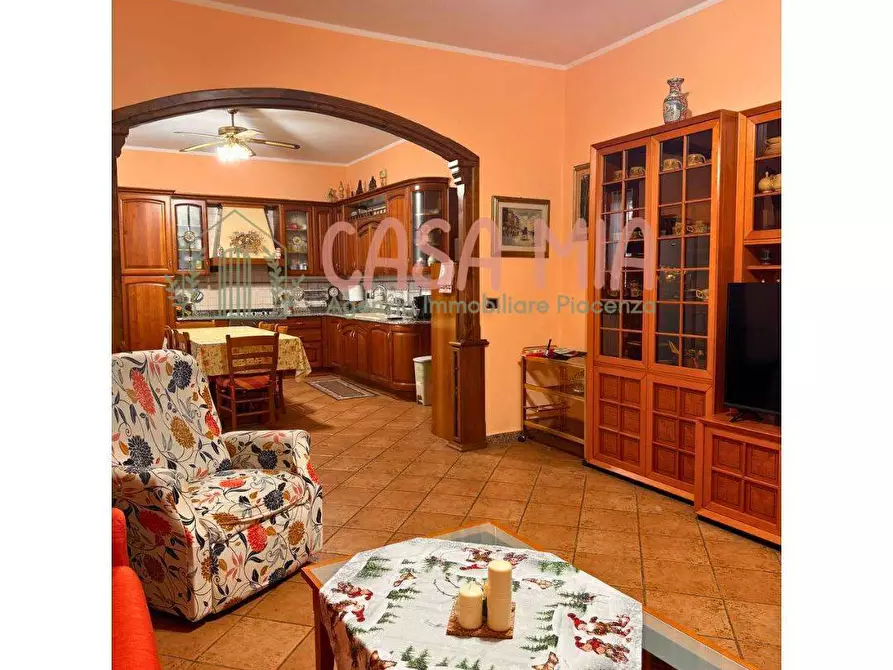 Immagine 7 di Villa in vendita  in Incrociata a Calendasco