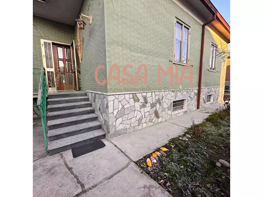 Immagine 1 di Villa in vendita  in Via Argine a Rottofreno