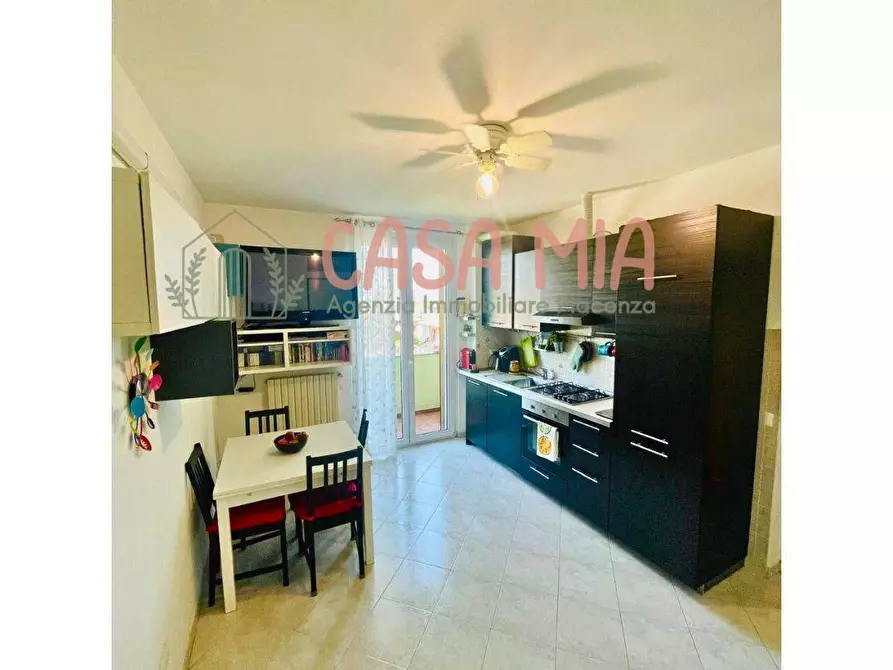 Immagine 5 di Appartamento in vendita  in Via fornace a Gragnano Trebbiense