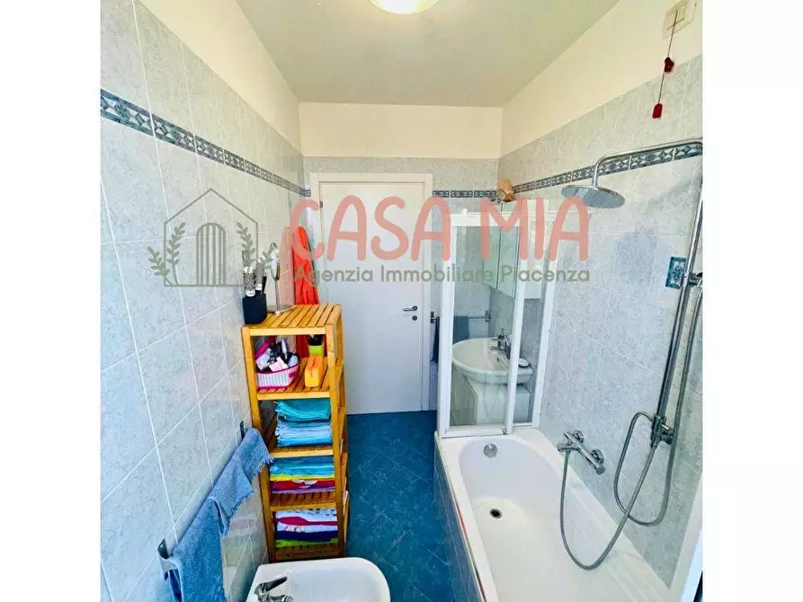 Immagine 15 di Appartamento in vendita  in Via fornace a Gragnano Trebbiense