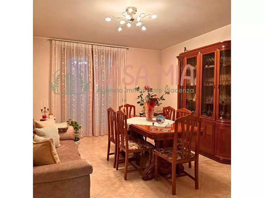 Immagine 1 di Appartamento in vendita  in Via Walter Tobagi a Rottofreno