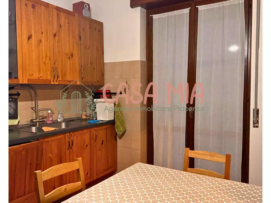 Immagine 18 di Appartamento in vendita  in via roma a Gragnano Trebbiense