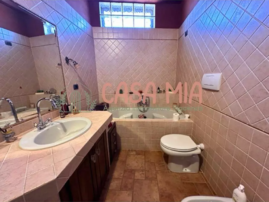 Immagine 27 di Villetta a schiera in vendita  in via roma a Calendasco