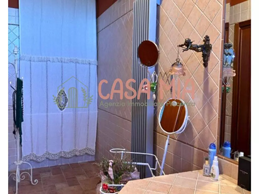 Immagine 28 di Villetta a schiera in vendita  in via roma a Calendasco