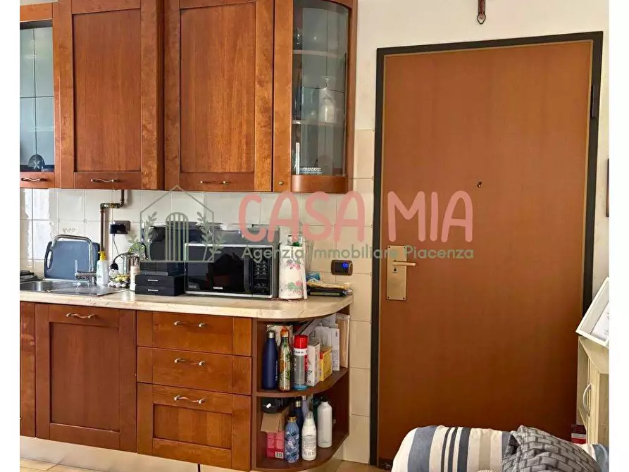 Immagine 5 di Appartamento in vendita  in Via Vittime Di Stra' a Piacenza