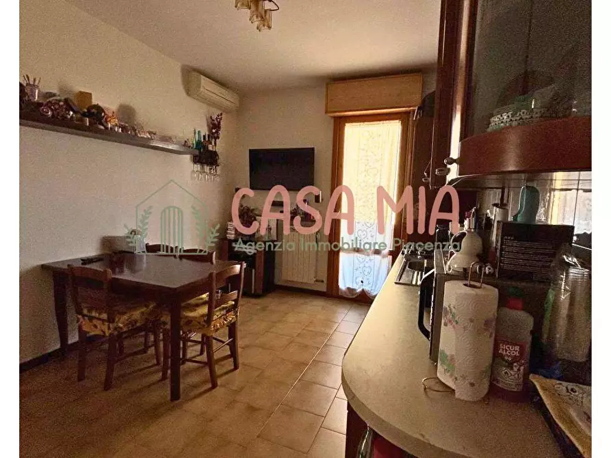 Immagine 7 di Appartamento in vendita  in Via Vittime Di Stra' a Piacenza