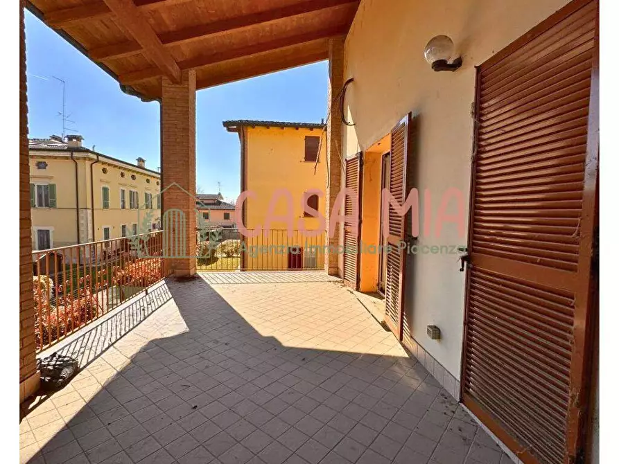 Immagine 10 di Appartamento in vendita  in via donizzetti a Rottofreno