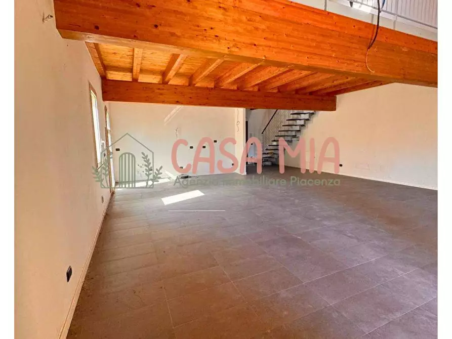 Immagine 11 di Appartamento in vendita  in via donizzetti a Rottofreno