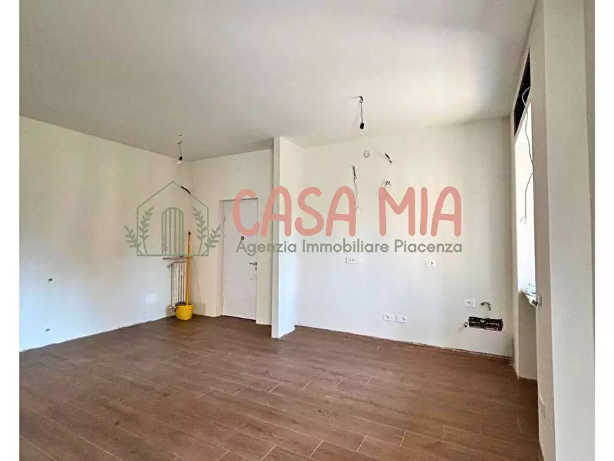 Immagine 4 di Appartamento in vendita  in Viale Dante Alighieri a Piacenza