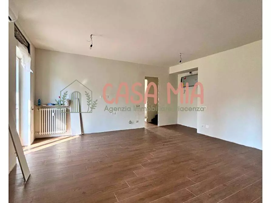 Immagine 6 di Appartamento in vendita  in Viale Dante Alighieri a Piacenza