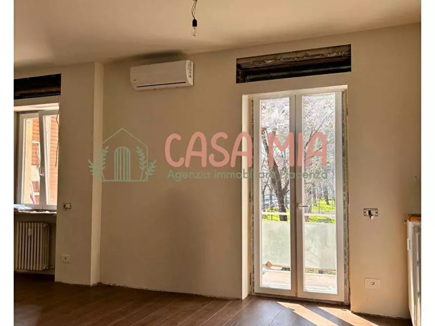 Immagine 11 di Appartamento in vendita  in Viale Dante Alighieri a Piacenza