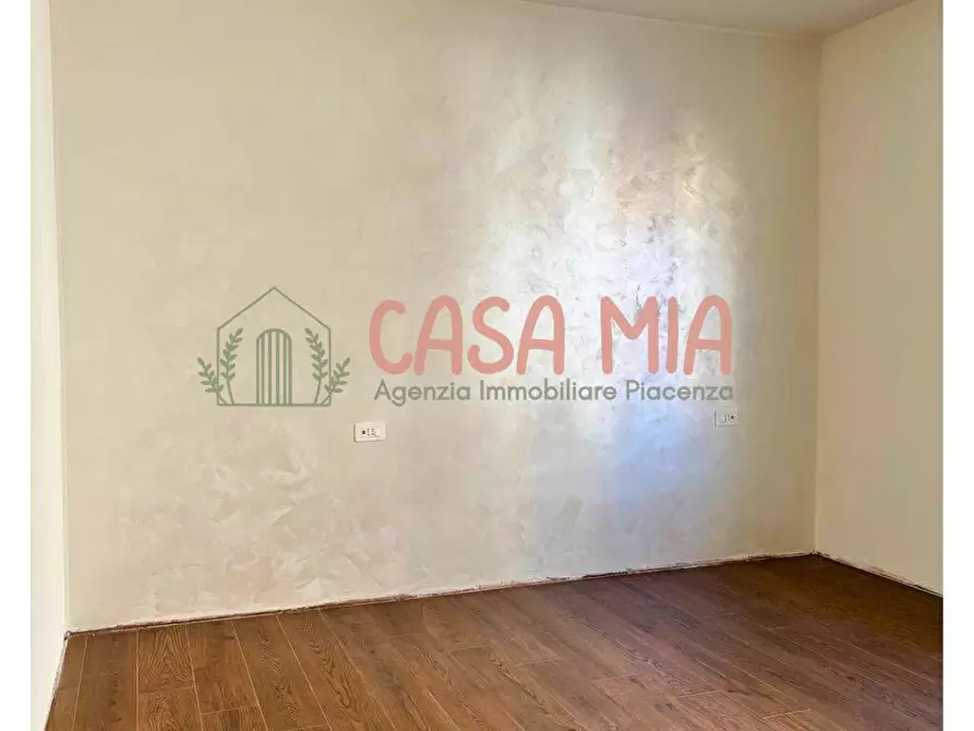 Immagine 18 di Appartamento in vendita  in Viale Dante Alighieri a Piacenza