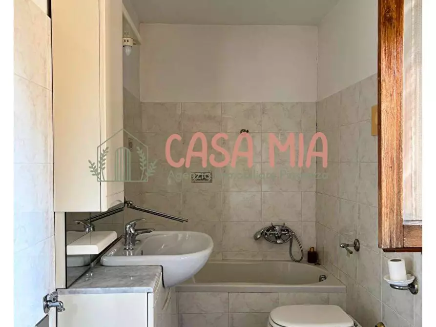 Immagine 26 di Casa semindipendente in vendita  in bosco tosca a Castel San Giovanni