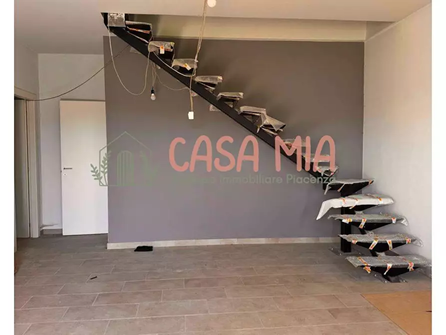 Immagine 14 di Villetta a schiera in vendita  in strada padana inferiore a Caorso